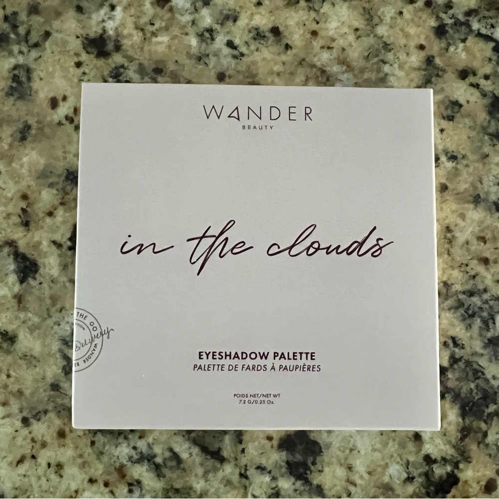 Wander Beauty In the Clouds Eyeshadow Palette